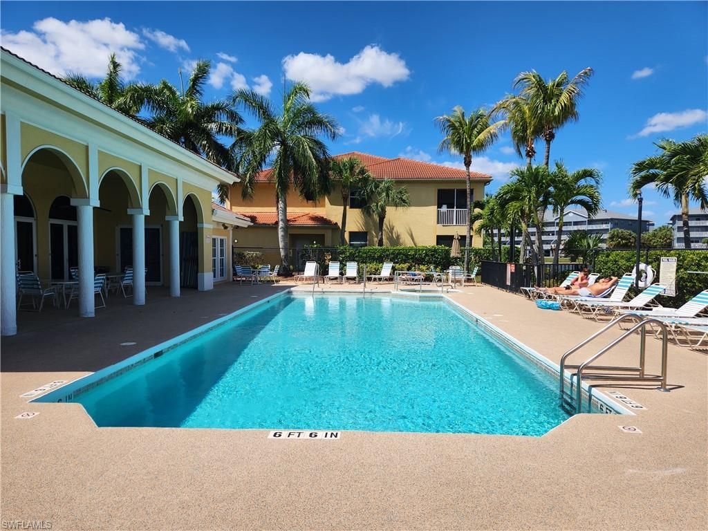 4293 Bellasol Cir, Unit 2513, Fort Myers, FL 33916 Photo