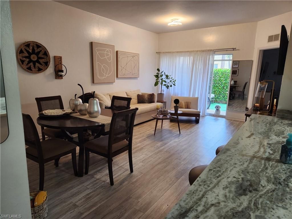 4293 Bellasol Cir, Unit 2513, Fort Myers, FL 33916 Photo