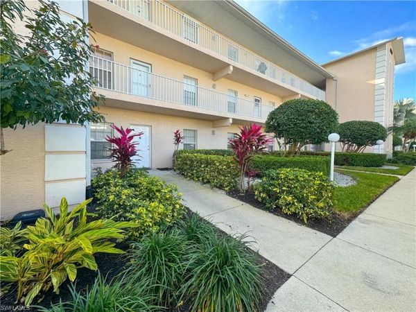 3250 Cypress Glen WAY , Unit 424, NAPLES, FL 34109