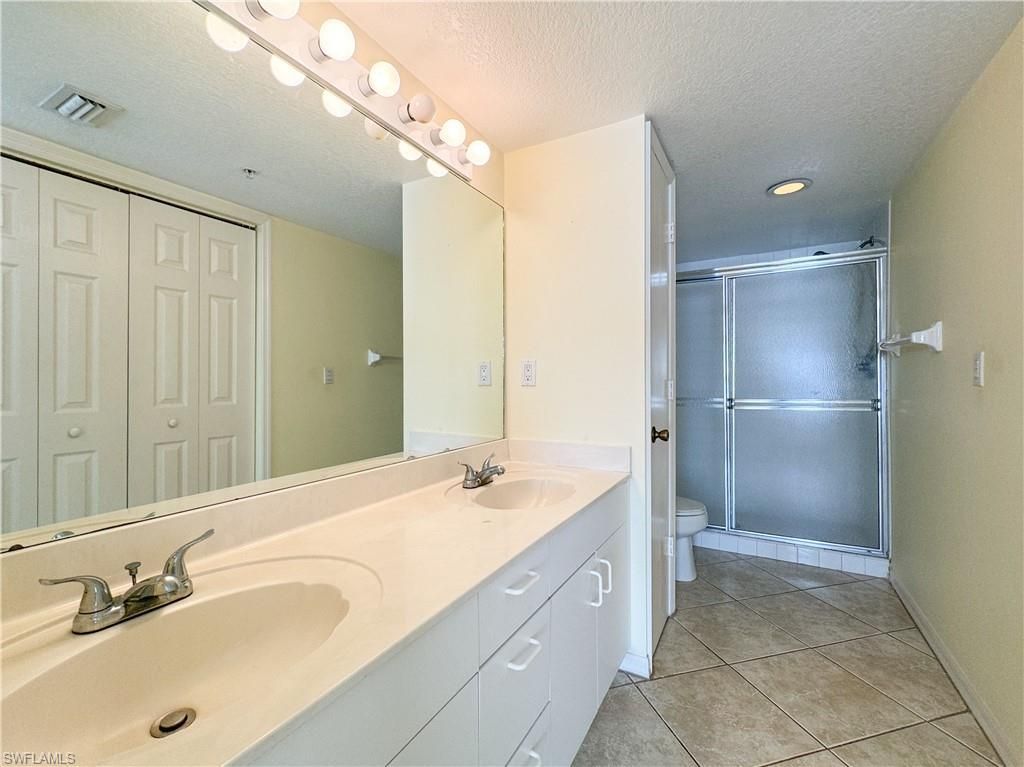 3250 Cypress Glen Way , Unit 424, Naples, FL 34109 Photo