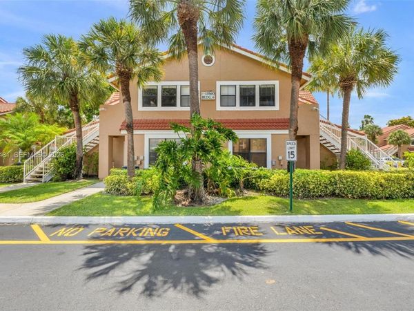 15560 SW 104th Ter, Unit 6112, Miami, FL 33196