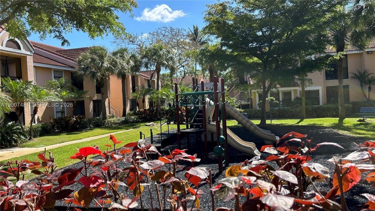 15560 SW 104th Ter , Unit 6112, Miami, FL 33196 Photo