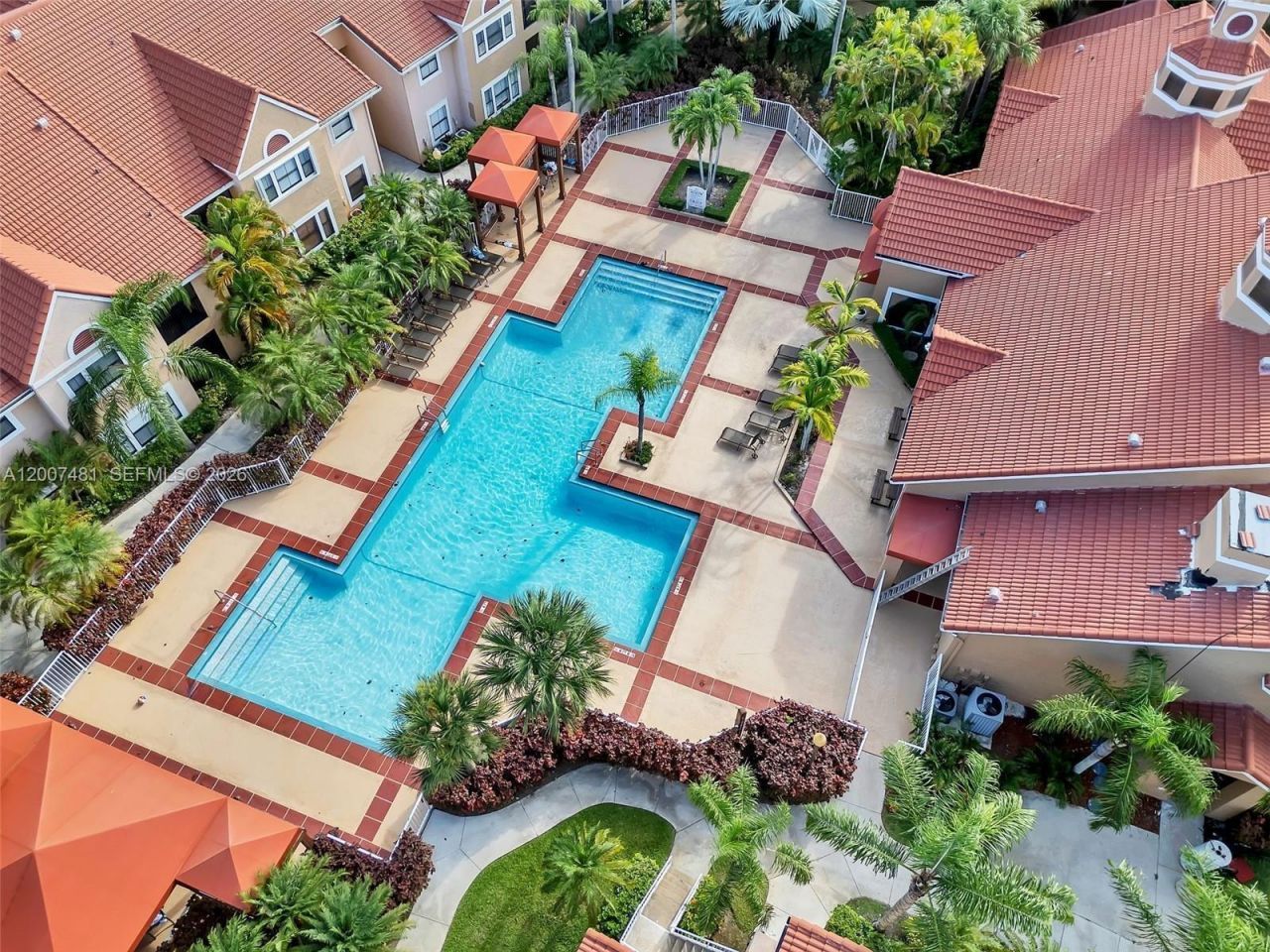 15560 SW 104th Ter , Unit 6112, Miami, FL 33196 Photo