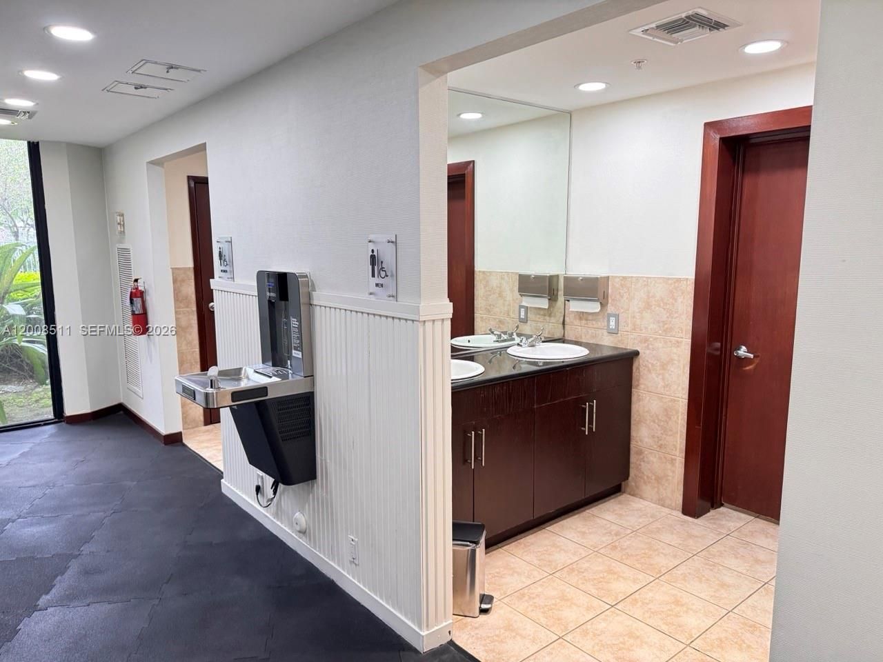 3300 NE 191st St, Unit 516, Aventura, FL 33180 Photo