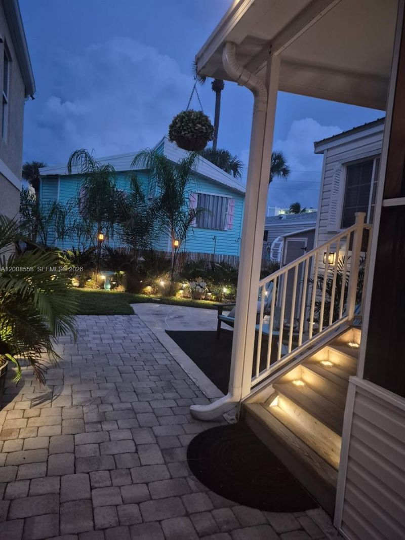10725 S Ocean Dr #311, Jensen Beach, FL 34957 Photo