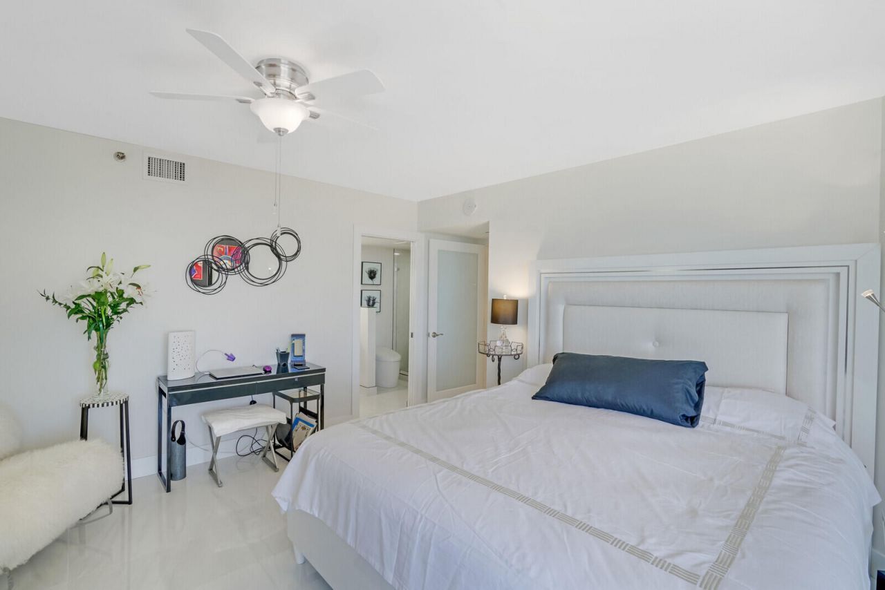 3560 S Ocean Boulevard, Unit Ph4, South Palm Beach, FL 33480 Photo