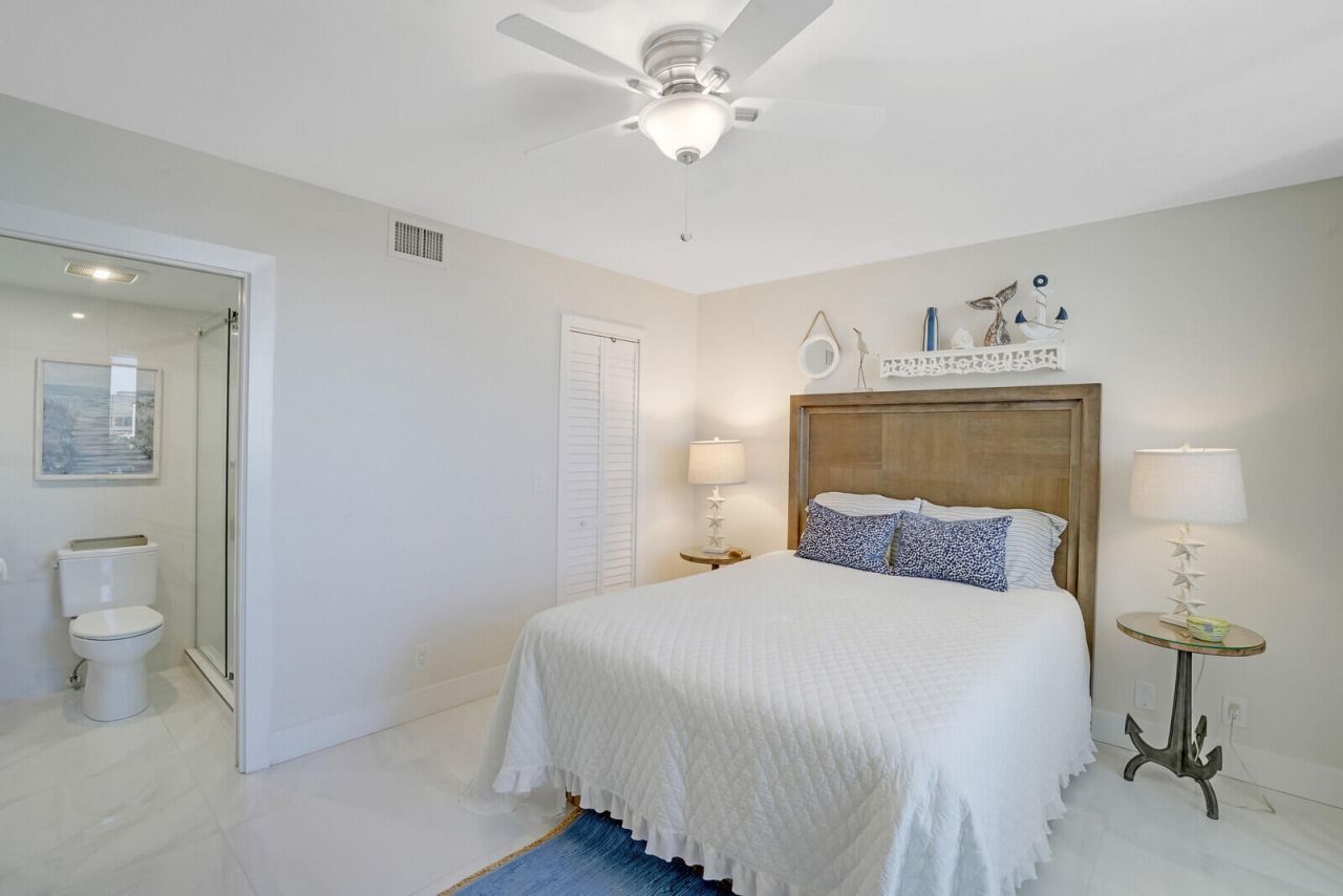 3560 S Ocean Boulevard, Unit Ph4, South Palm Beach, FL 33480 Photo
