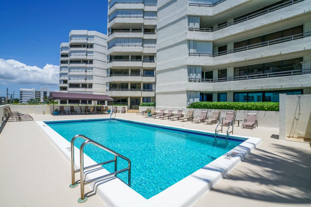 3560 S Ocean Boulevard, Unit Ph4, South Palm Beach, FL 33480 Photo