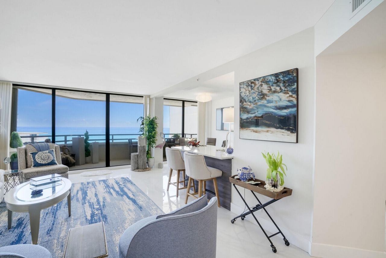 3560 S Ocean Boulevard, Unit Ph4, South Palm Beach, FL 33480 Photo