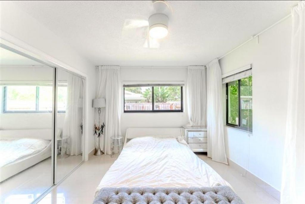 7520 NW 8th Court, Plantation, FL 33317 Photo