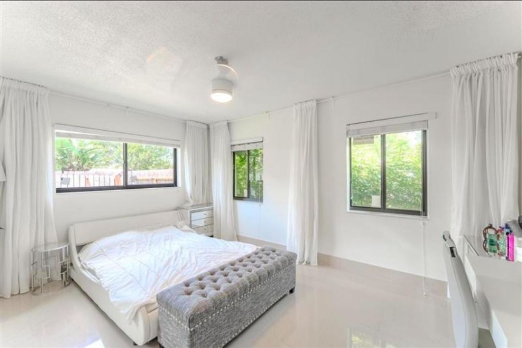 7520 NW 8th Court, Plantation, FL 33317 Photo