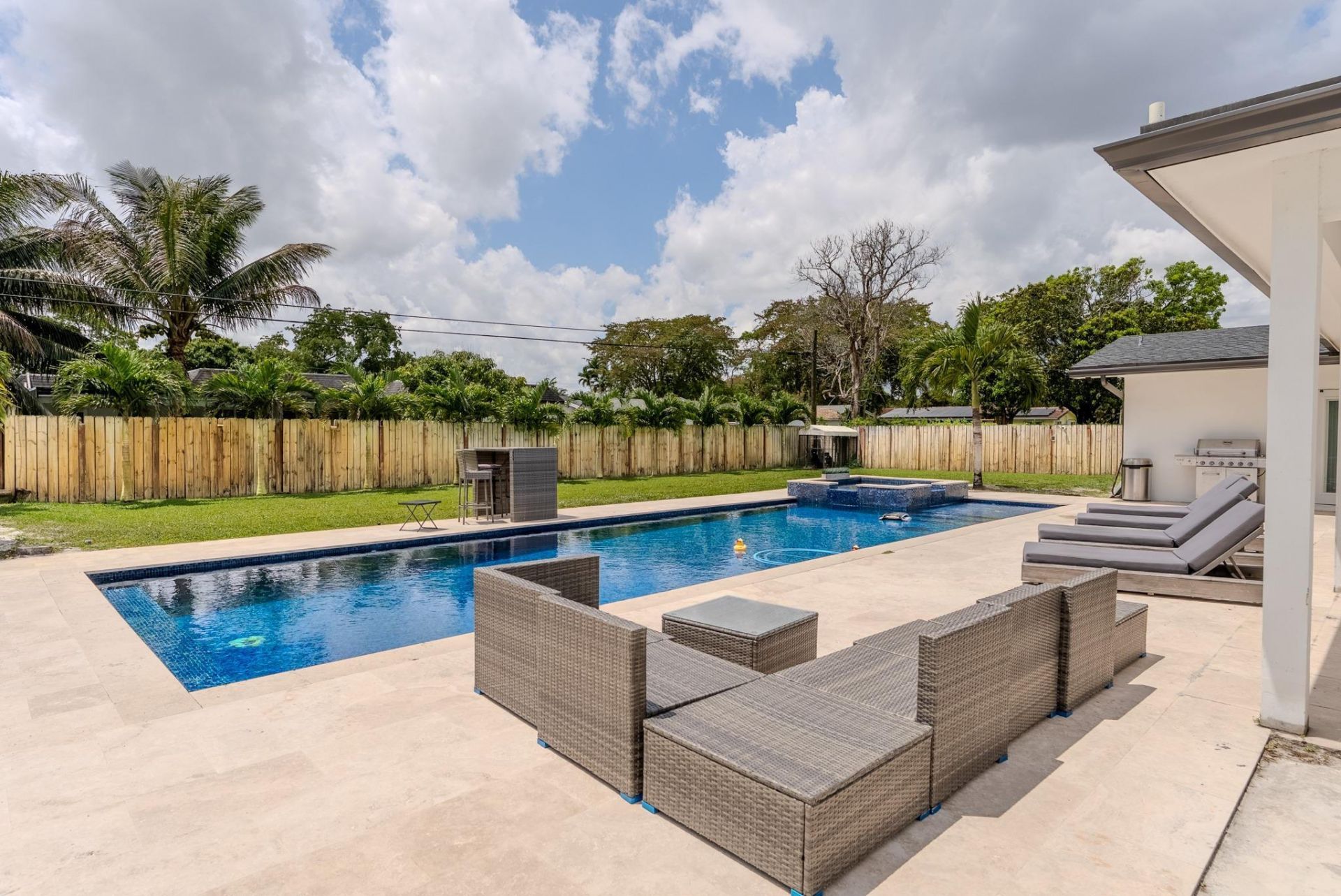 7520 NW 8th Court, Plantation, FL 33317 Photo