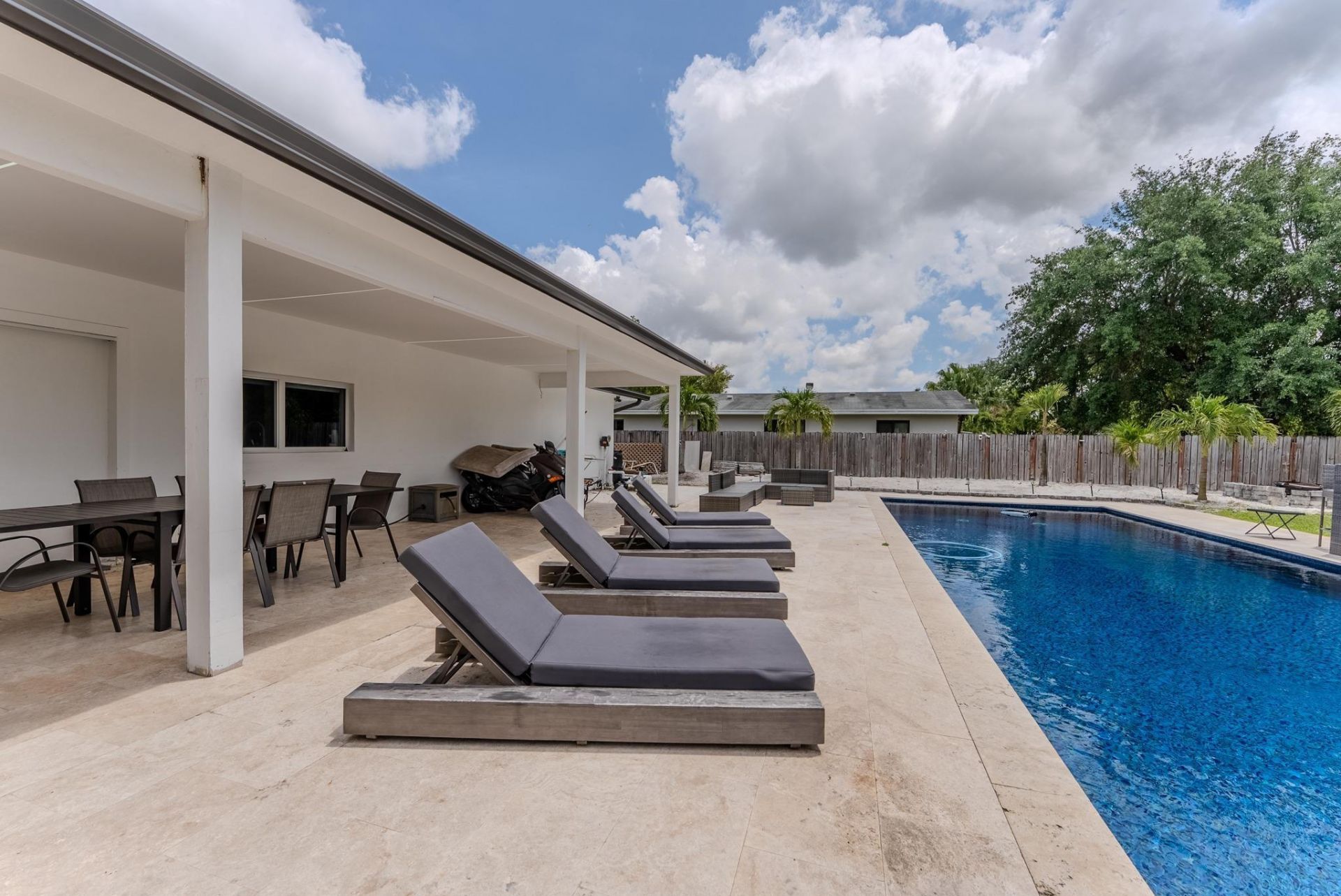 7520 NW 8th Court, Plantation, FL 33317 Photo