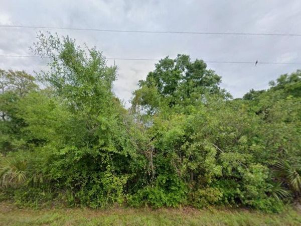 7555 NW 82nd Court, Okeechobee, FL 34972