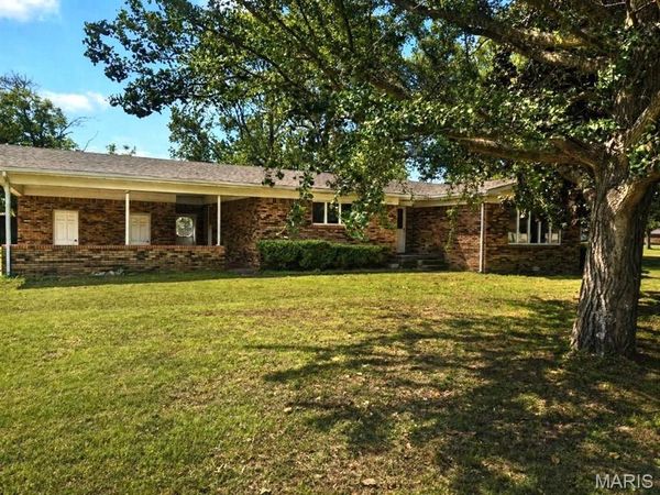 2101 Burge Street , Malden, MO 63863