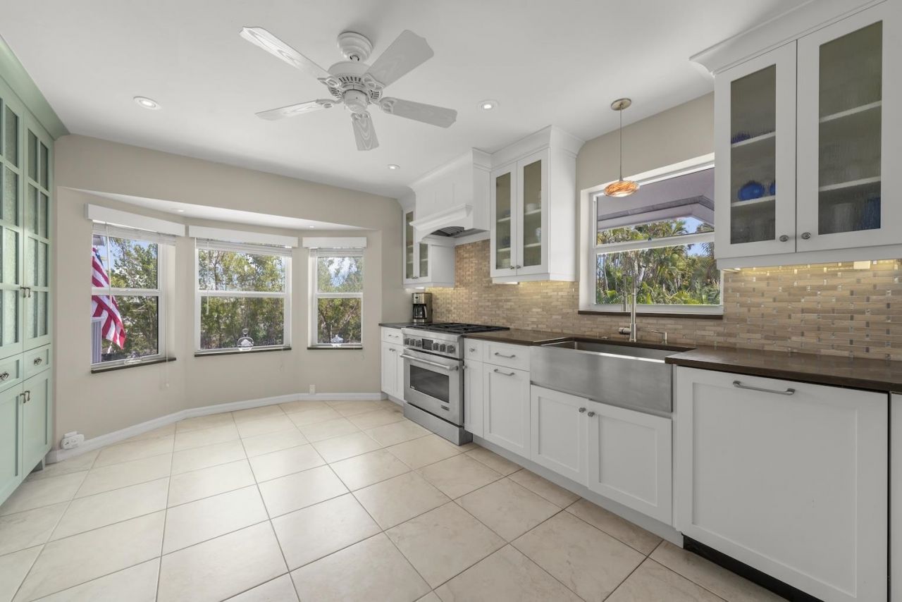1406 Sanderling Cir, Sanibel, FL 33957 Photo
