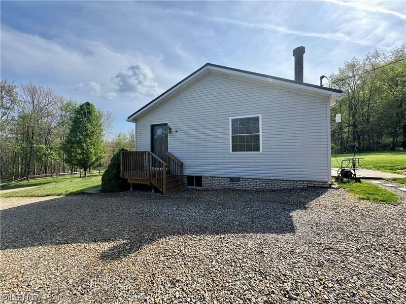 1816 Mud Run Road SE, New Philadelphia, OH 44663 Photo 11