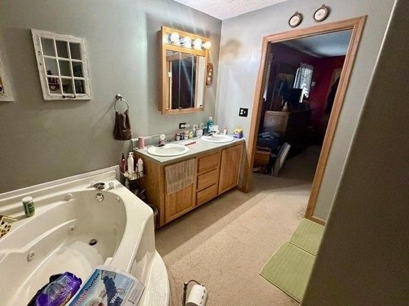 1816 Mud Run Road SE, New Philadelphia, OH 44663 Photo 19