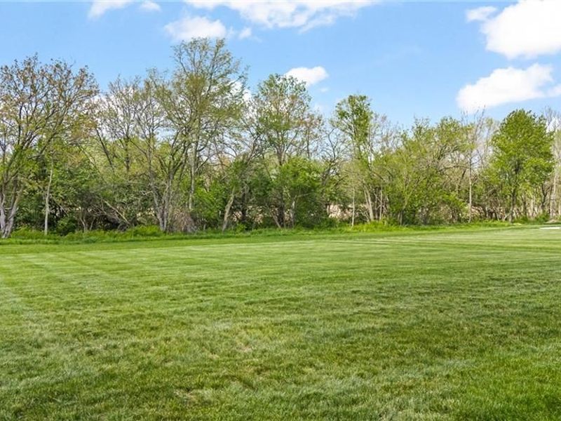 2183 Emerson Way, Troy, OH 45373 Photo 11