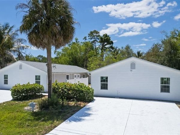 27900-902 Vermont ST , BONITA SPRINGS, FL 34135