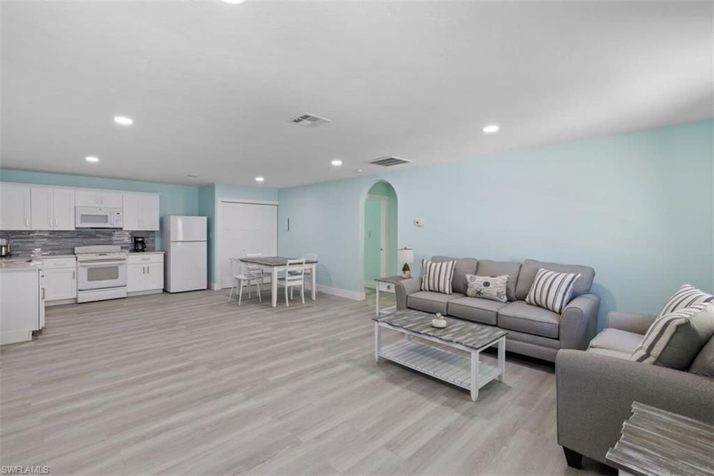 27900-902 Vermont St, Bonita Springs, FL 34135 Photo