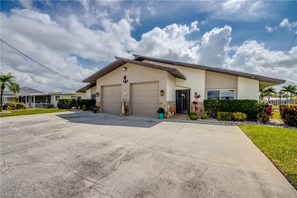 4963 Vincennes St, Unit 1-2, Cape Coral, FL 33904 Photo