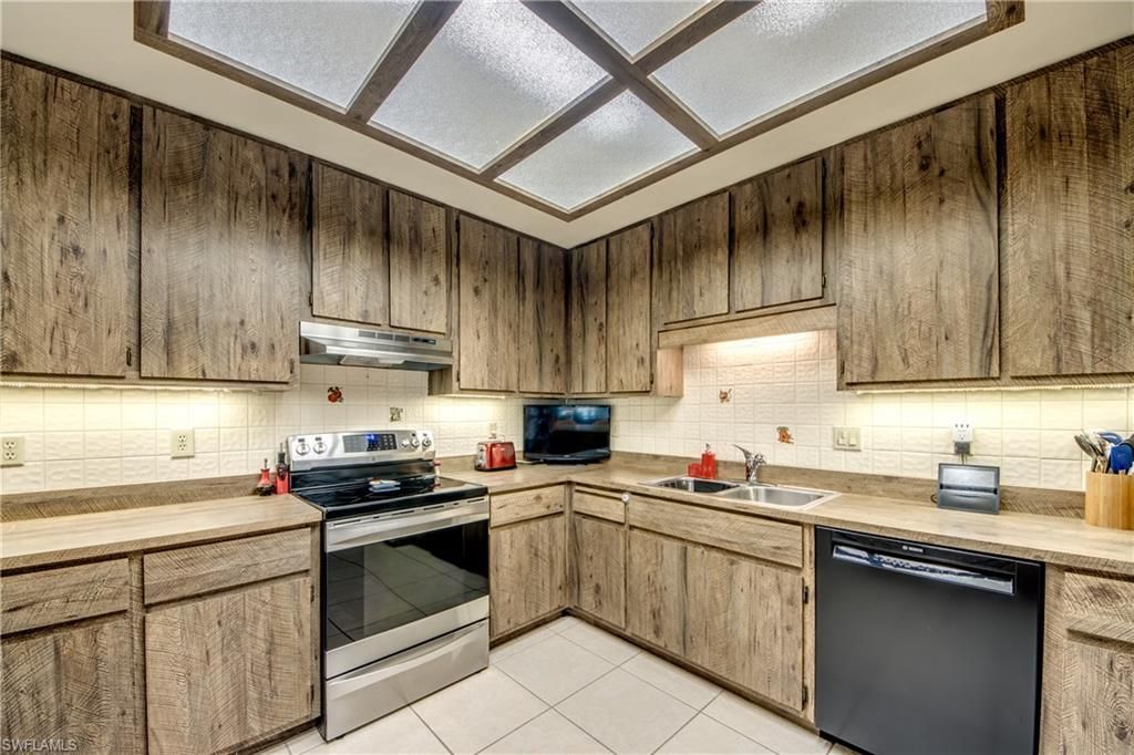 4963 Vincennes St, Unit 1-2, Cape Coral, FL 33904 Photo