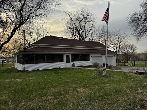 710 N Caldwell Street, Burlington Junction, MO 64428