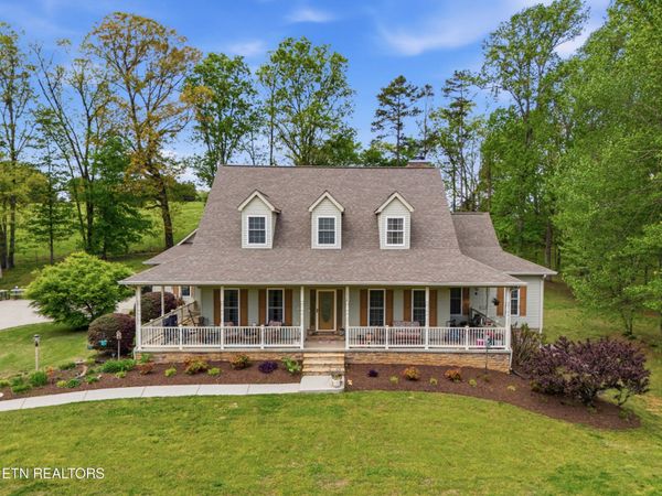 1930 Maple Hills Lane , Loudon, TN 37774