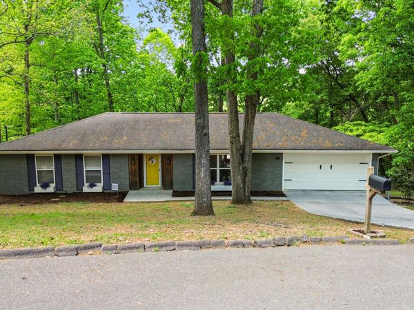 740 Whisperwood Trail NE, Cleveland, TN 37312