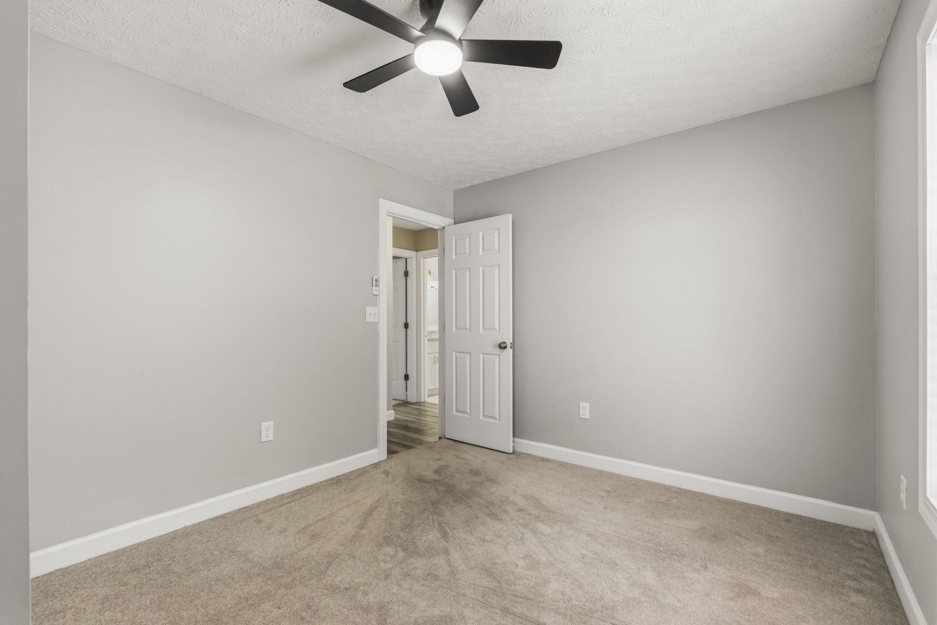 4374 Bradford Circle Photo 25