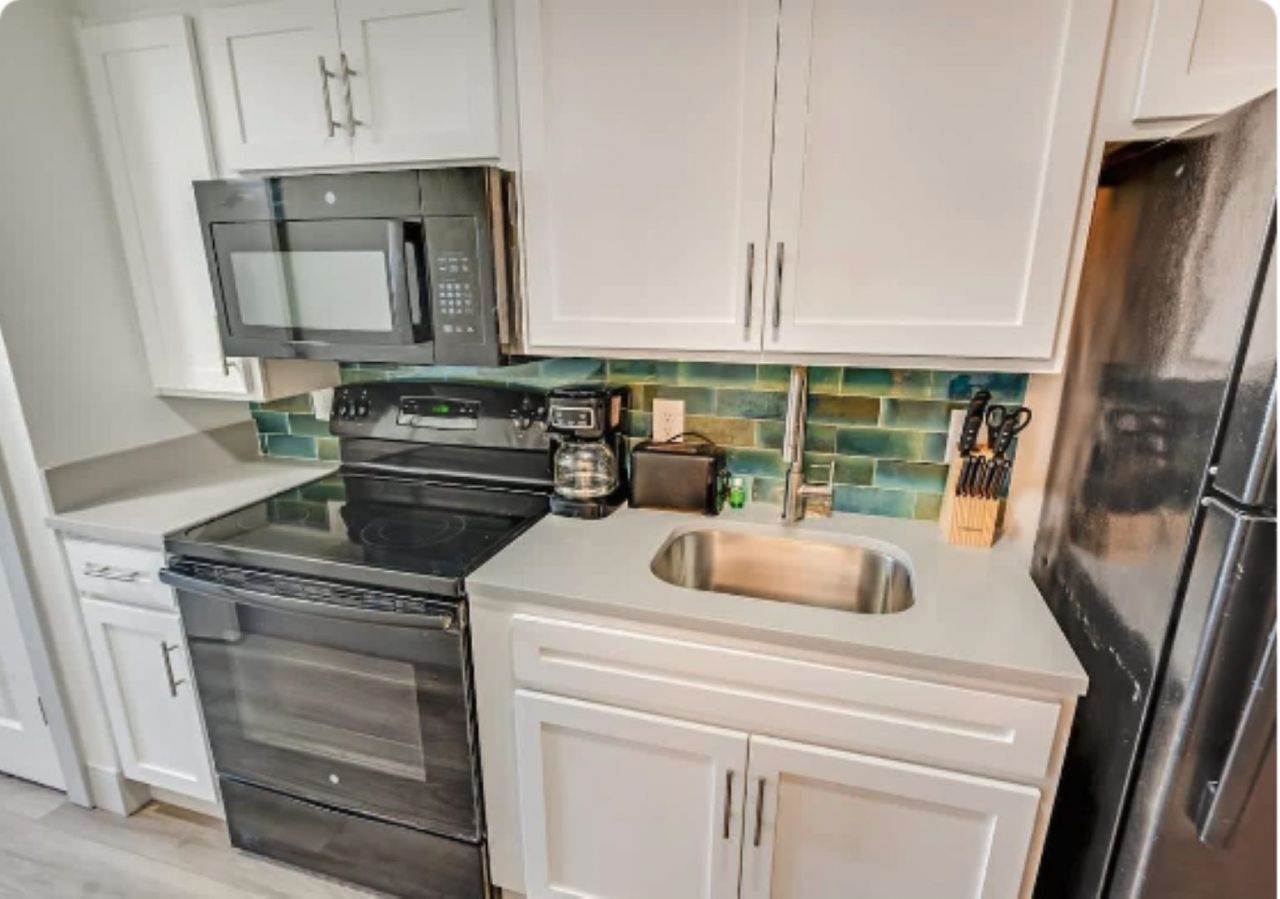 2401 S Ocean Blvd.  Photo 16