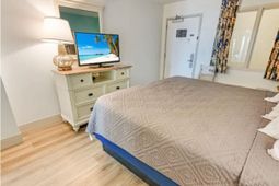 2401 S Ocean Blvd.  photo 4
