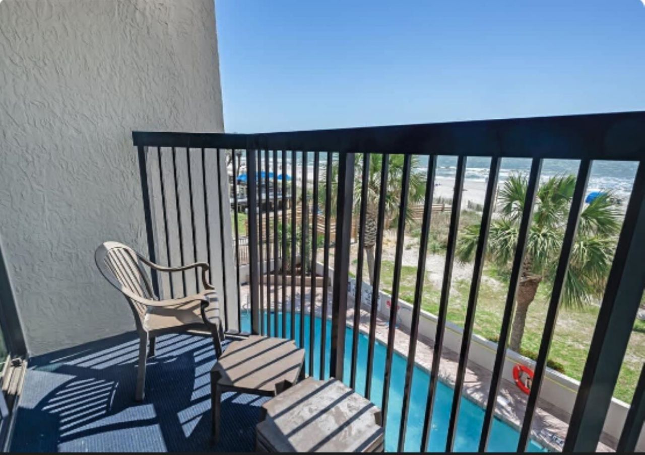 2401 S Ocean Blvd.  Photo 8
