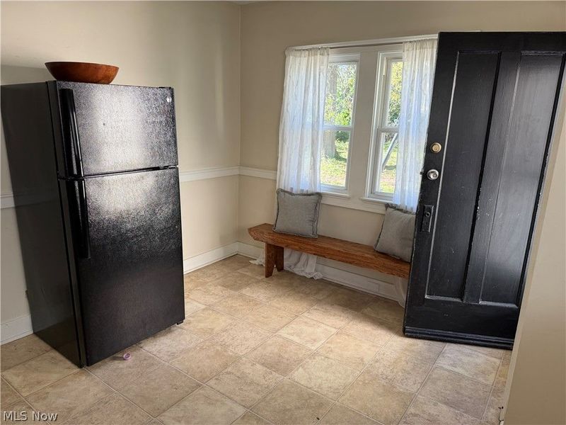 955 Amelia Avenue, Akron, OH 44302 Photo 15