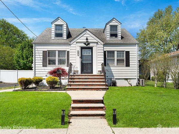 585 Bamford Avenue, Woodbridge, NJ 07095