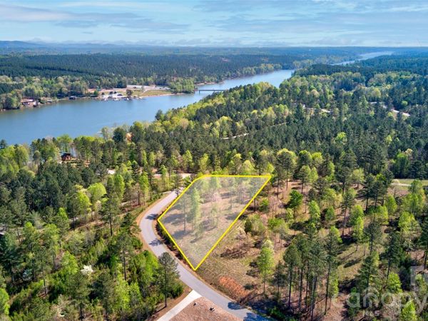 2170 Island View Lane NE, Connelly Springs, NC 28690