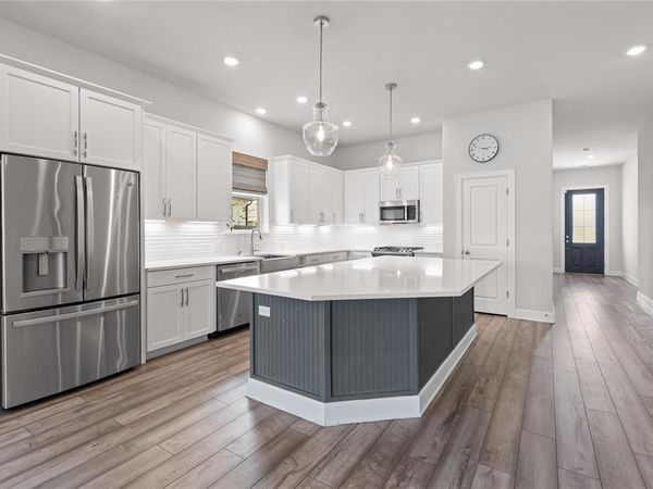 404 Simmental LOOP, Hutto, TX 78634