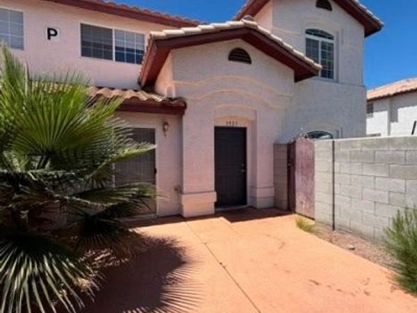 3923 Starfield Lane , Las Vegas, NV 89147