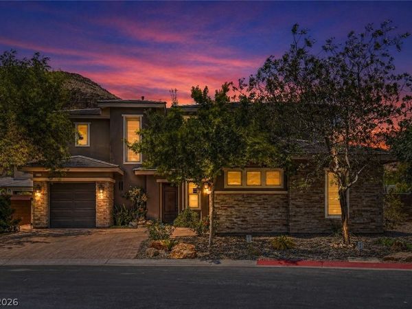 5879 Sky Heights Court , Las Vegas, NV 89135