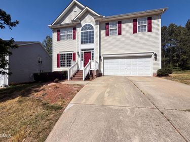 5073 Stonewood Pines Drive, Knightdale, NC 27545