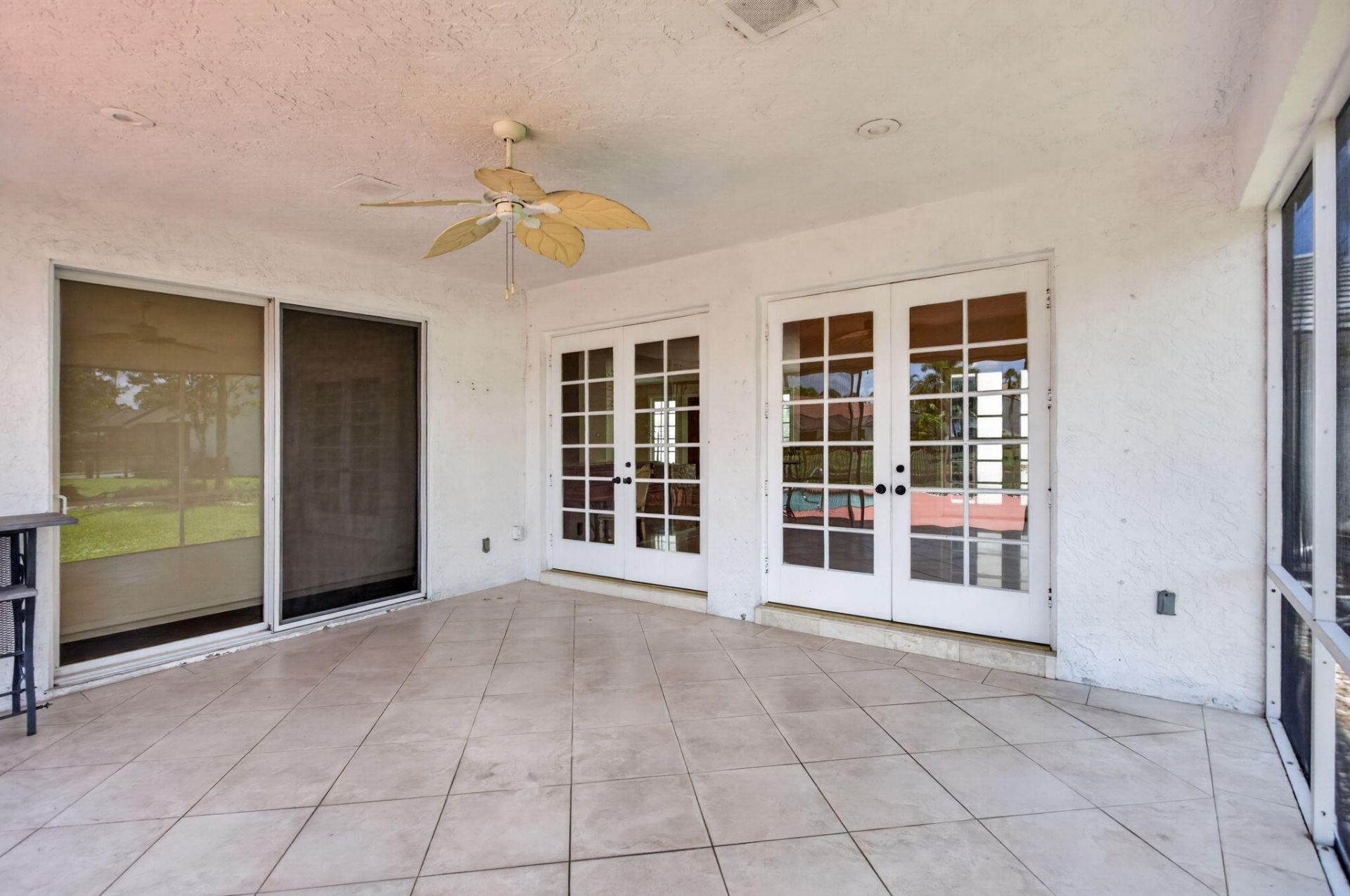8725 Banyan Court, Tamarac, FL 33321 Photo