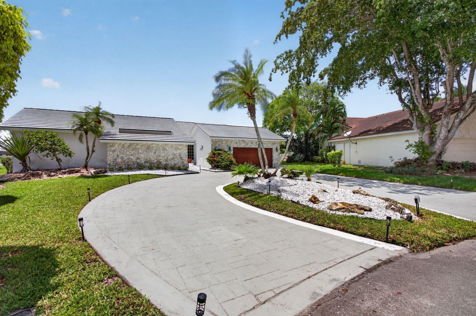 8725 Banyan Court, Tamarac, FL 33321 Photo