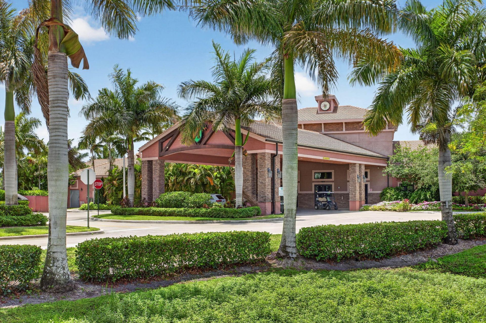 8725 Banyan Court, Tamarac, FL 33321 Photo
