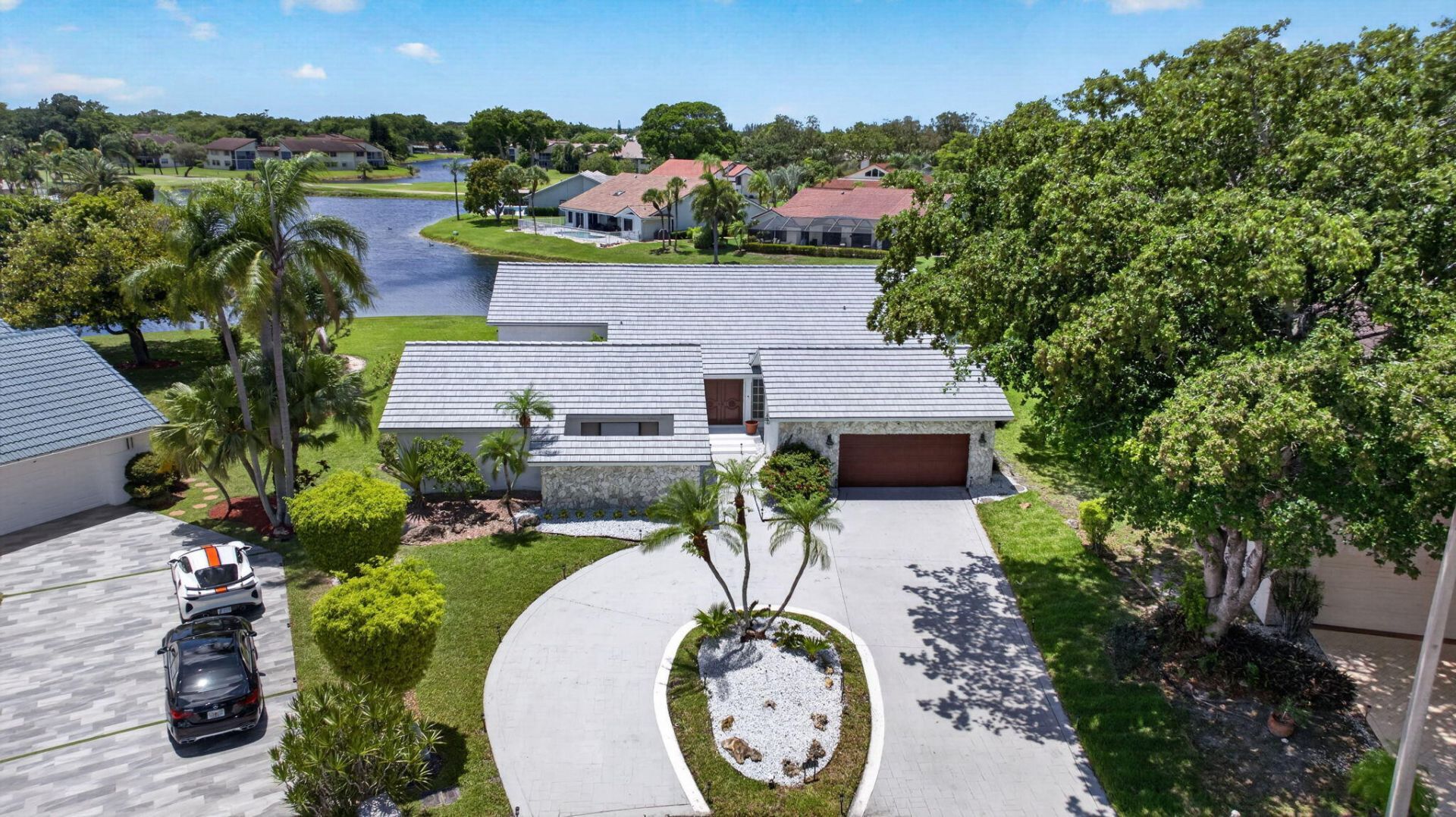 8725 Banyan Court, Tamarac, FL 33321 Photo
