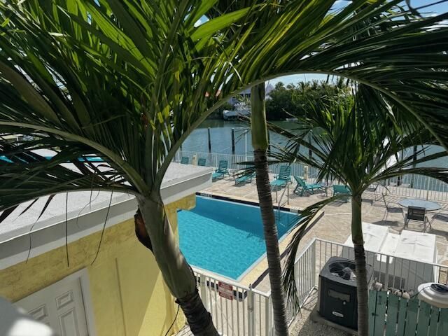 105 Avenue D, Unit 110, Marathon, FL 33050 Photo