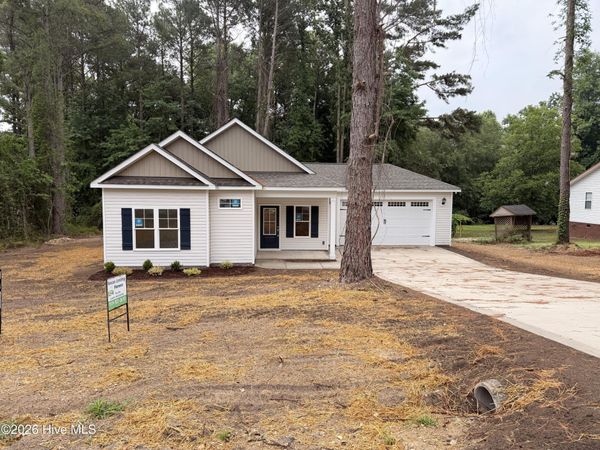 1749 Walnut Run Drive, Deep Run, NC 28525
