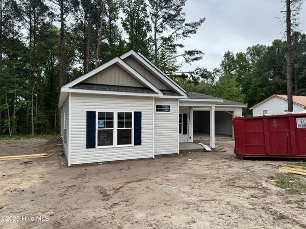 1749 Walnut Run Drive, Deep Run, NC 28525