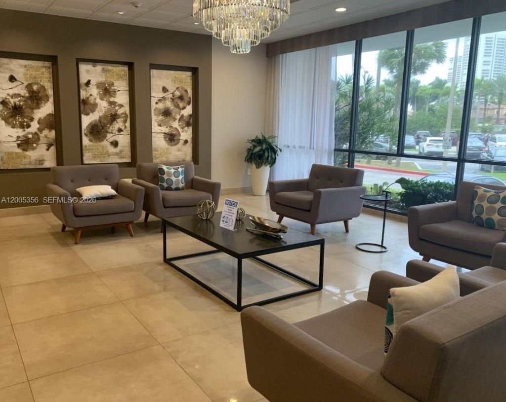 3731 N Country Club Dr, Unit 1129, Aventura, FL 33180 Photo