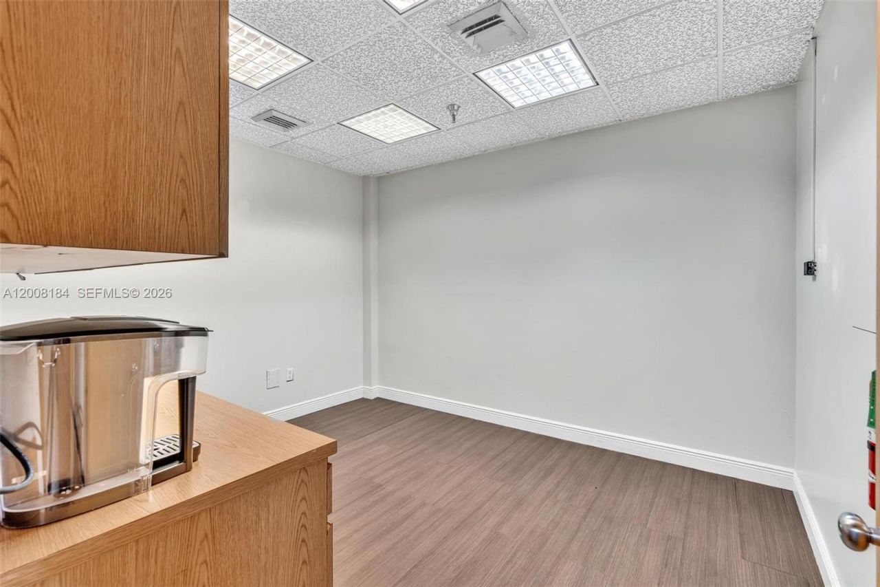 9080 Kimberly Blvd , Unit 1-4, Boca Raton, FL 33434 Photo